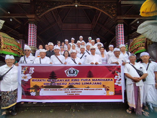 Bhakti Penganyar Desa Dangin Puri Kaja