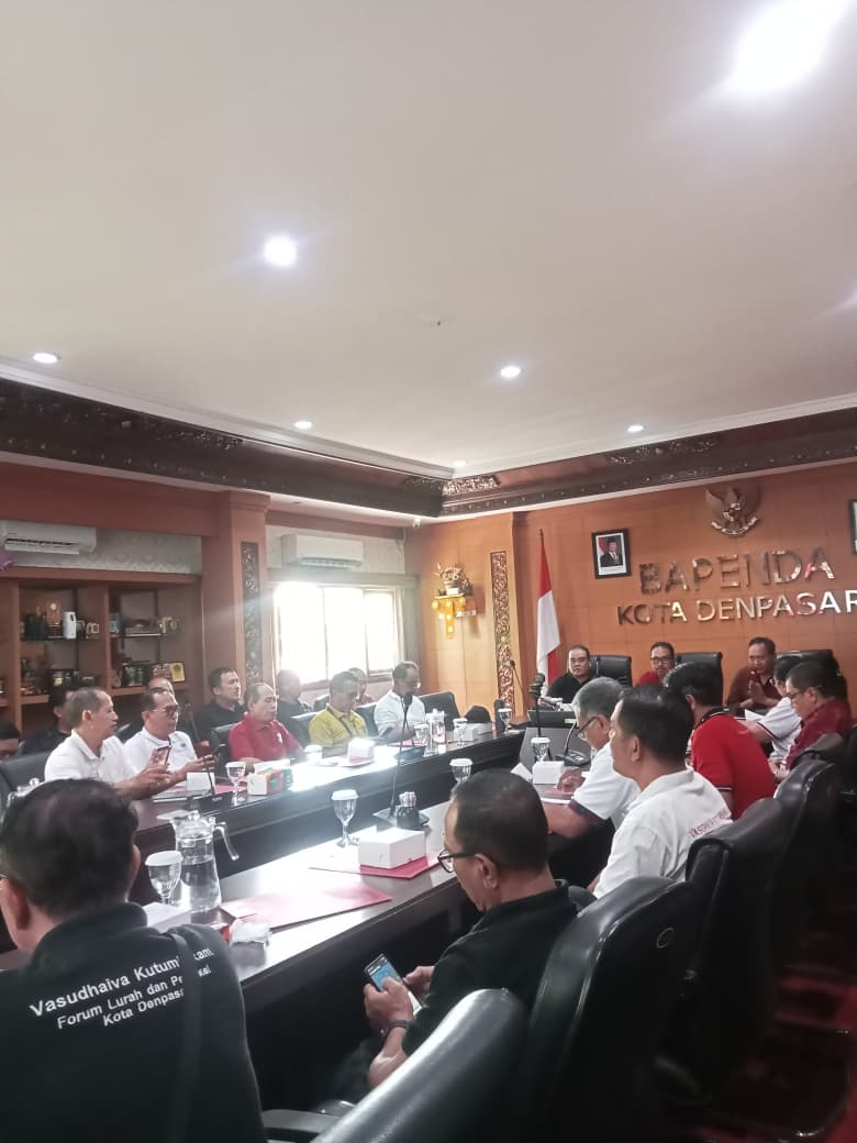 Rapat Tim Teknis pemantuan di Bapenda Kota Denpasar